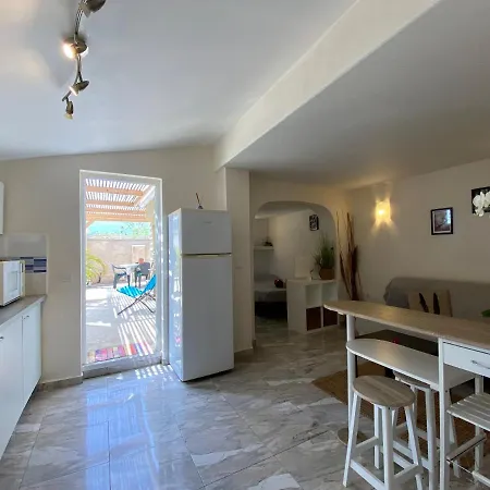 Denia's Beach House - Colibri Apartment